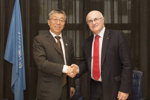 Ren Wang Assistant Director-General of FAO’s Agriculture and Consumer Protection Department Richard Markwell President of CEMA