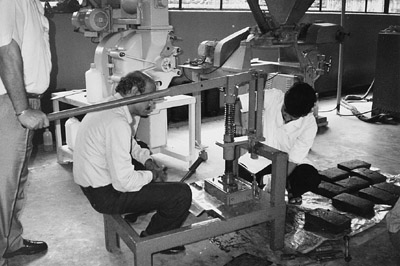 W8600t20.JPG (42962 bytes)