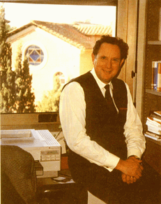 Robin.gif (45706 byte)