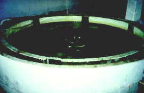 tank.JPG (7712 byte)