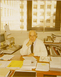 25b.jpg (53327 byte)