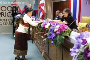 FAO honours model farmer from Lao PDR