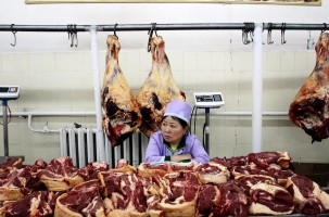 On World Food Safety Day, everyone from growers to supply chains to consumers across Asia and the Pacific must adopt a One Health approach to ensure food is safe to consume