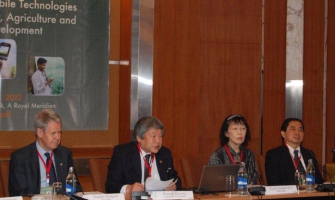 Mobile phones and IT as catalysts for sustainable rural livelihoods