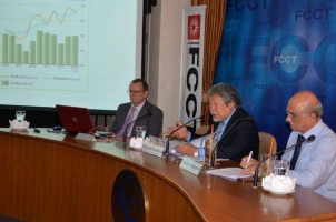 FAO forecasts a decline in wheat and maize production which tightens the supply-demand balance and pushes up prices