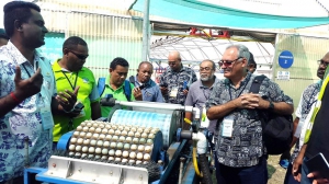 Contract farming: Bringing farmers and buyers together in Fiji