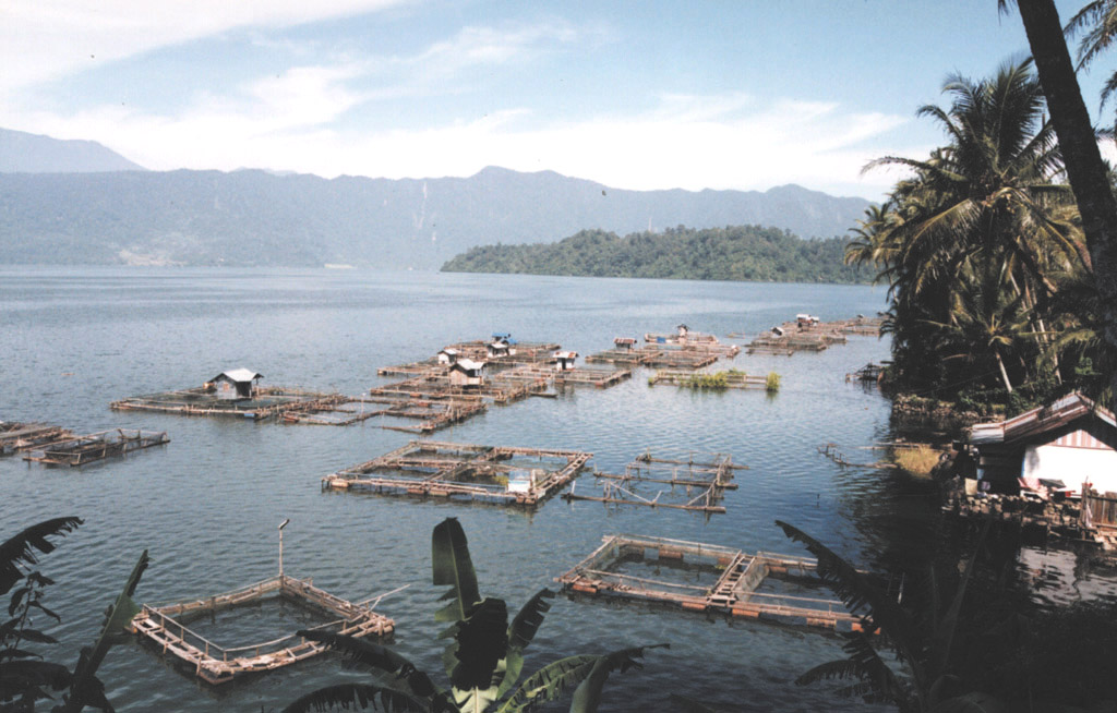 Minanjau Lake, Indonesia