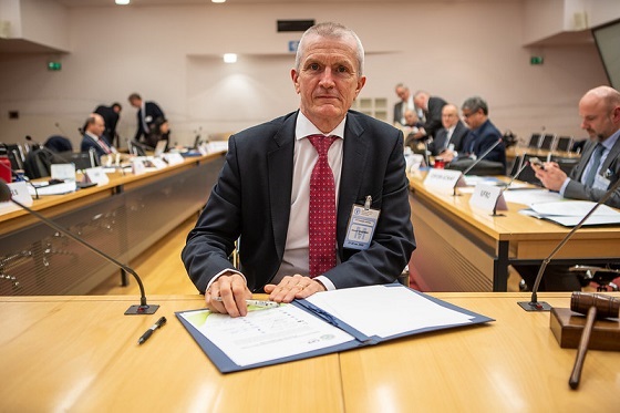 Stewart Maginnis, Global Director of the Nature-based Solutions Group, IUCN, and newly elected CPF Vice-Chair at the endorsement ceremony, ©FAO/Roberto Cenciarelli