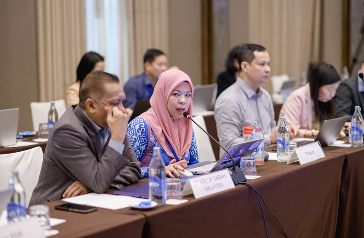 Representatives from ASEAN and EU discussing biosafety and biosecurity standards in captive wildlife facilities in Bangkok, Thailand