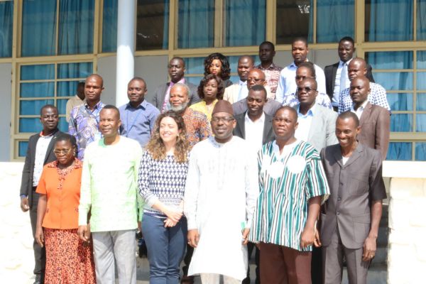 group photo of training in Togo